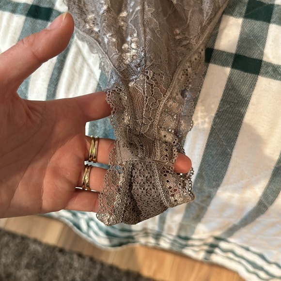 Cute go out clubbing top! Sexy and cool! - Picture 4 of 5